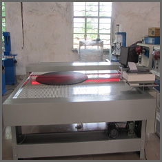 手袋廠皮革量皮機